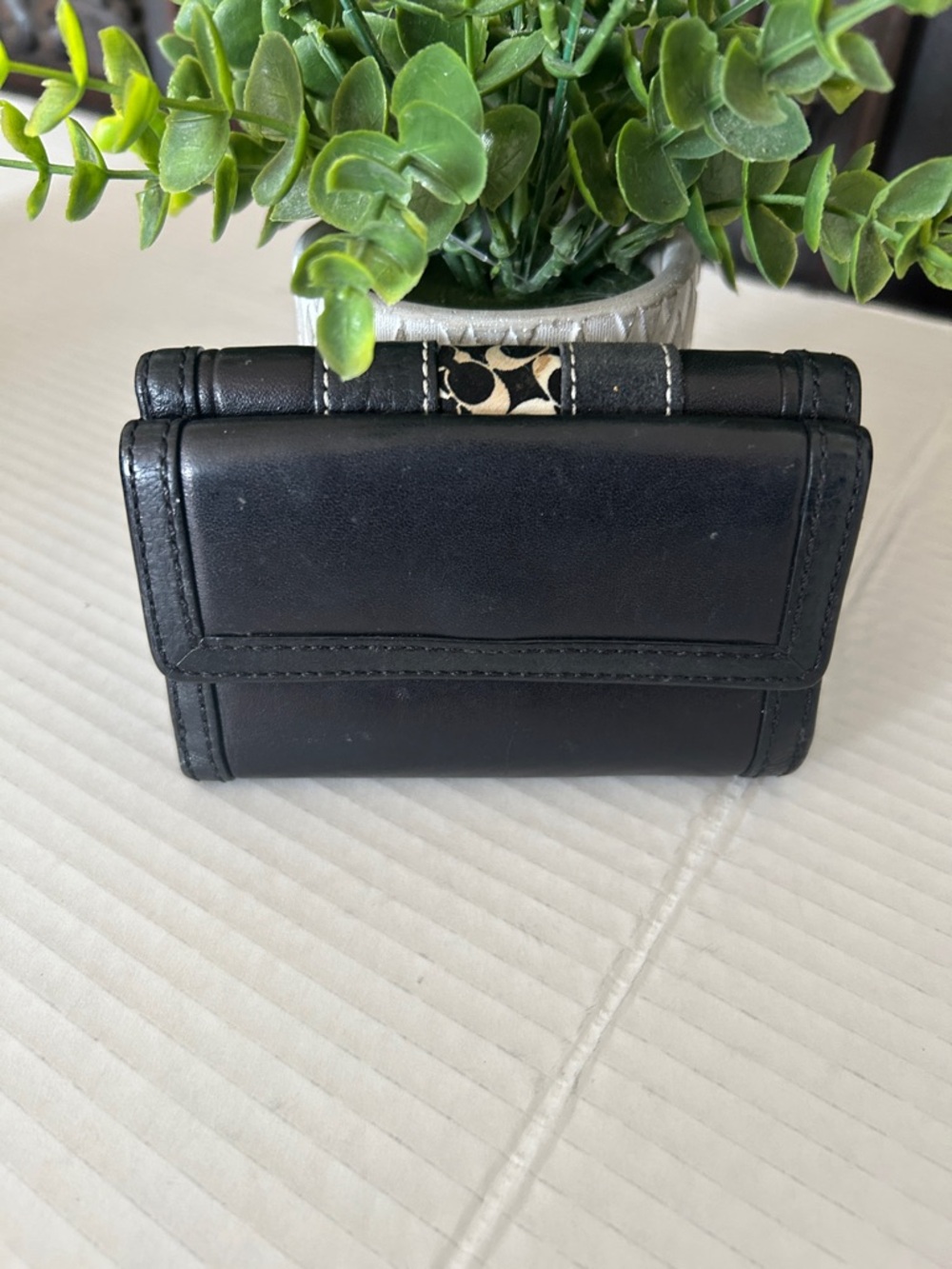 Coach Black Leather Shoulder Bag with Signature Stripe and Matching Wallet - Picture 16 of 17